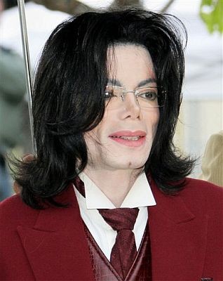US promoter sues Michael Jackson