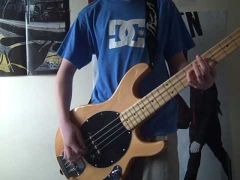 Zebrahead » Zebrahead- Playmate Of The Year (Bass Cover)
