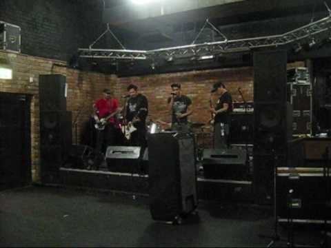 Zebrahead » Zebrahead Nottingham Soundcheck - "HMP" (Part 2)