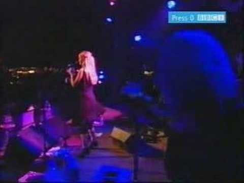 Zero 7 » Zero 7 - Home ( Live Glastonbury 2004 )  2of14