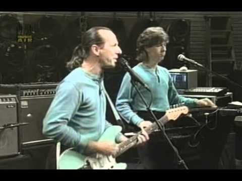 Adrian Belew » Adrian Belew   Heartbeat (Live)