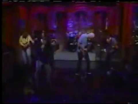 311 » 311 - Down (Live on David Letterman show)