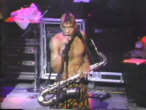 Fishbone » Fishbone- Fight The Youth (Live)