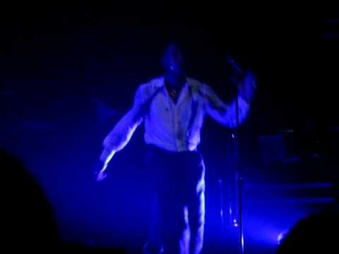 Maxwell » Maxwell - W/As My Girl (Live)