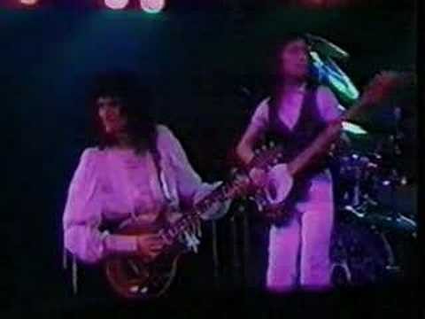 Queen » Doin' All Right (Queen Live @ Earl's Court '77)