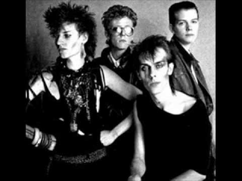 Bauhaus » Bauhaus "Kick In The Eye" (Live version).