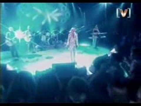 Geri Halliwell » Geri Halliwell Circles Round The Moon-Live
