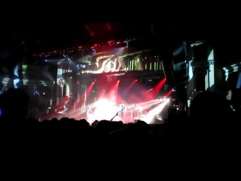 Weezer » Weezer Live 2011 - In The Garage