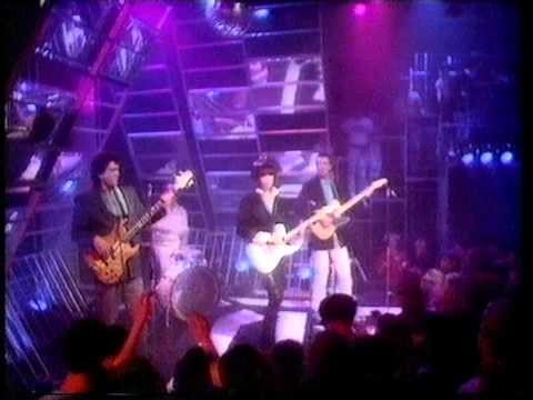 Pretenders » The Pretenders - 2000 Miles. Top Of The POps 1983