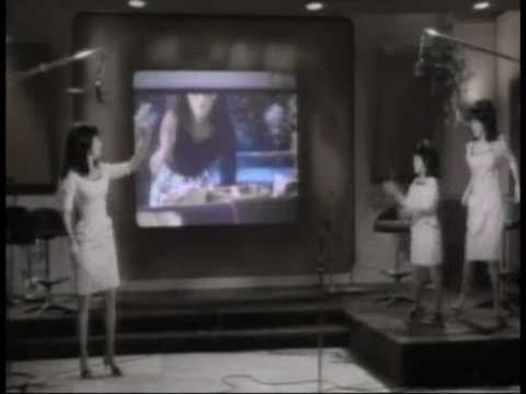Cher » Art trafik (2010-03-30) - Cher - Shoop shoop song