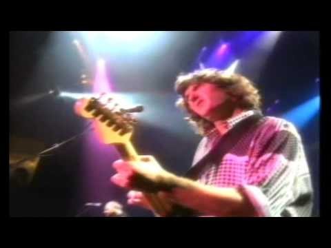 Dire Straits » Dire Straits - Money for Nothing [Nimes -92 ~ HD]