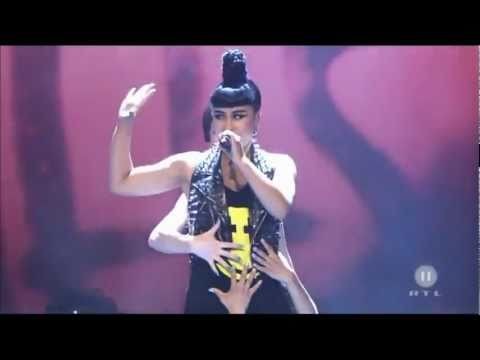 58 » Natalia Kills - Mirrors (Live @ The Dome 58)