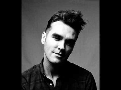 Morrissey » Morrissey - Michaels Bones (Audio Only)