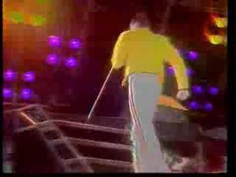 Queen » Queen - One Vision Music Video