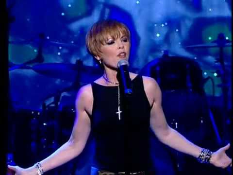 Pat Benatar » [06] Pat Benatar - We Belong - Live 2001