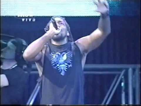 Sepultura » Rock in Rio 2001: Sepultura - Spit