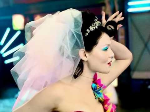 Sophie Ellis-Bextor » Sophie Ellis-Bextor - Get Over You