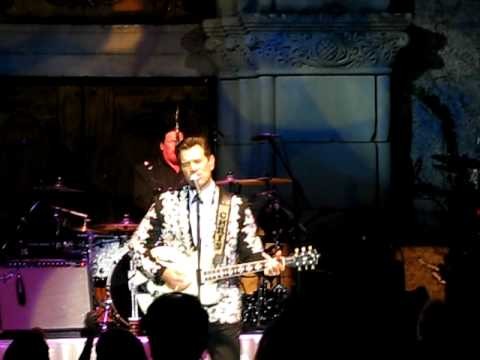 Chris Isaak » Chris Isaak - One Day - Saratoga, CA - 8/27/2010