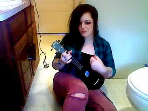 Bauhaus » Bauhaus - Crowds (Ukulele Cover)