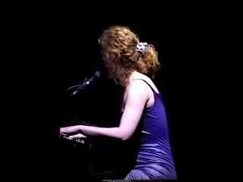 Tori Amos » Tori Amos Song for Eric Live