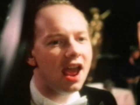 Joe Jackson » Steppin' Out - Joe Jackson (Videoclip)