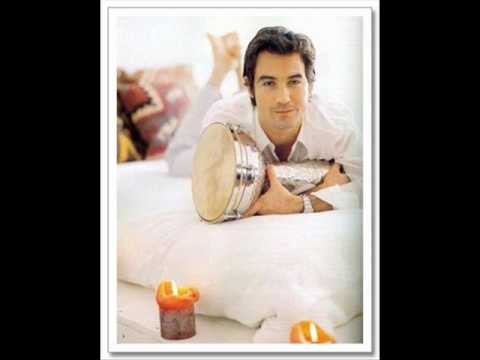 Duncan Sheik » Duncan Sheik - Half Life (Acoustic)