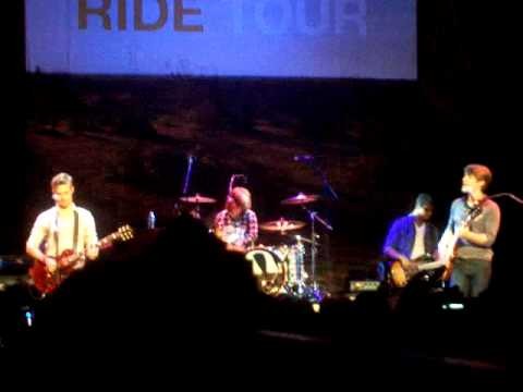 Hanson » Hanson: Dancing In The Wind - 9.28.11