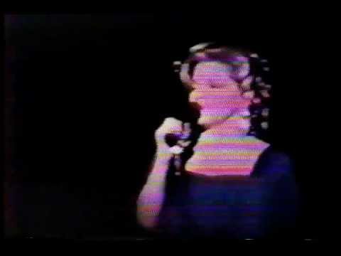 Bette Midler » Bette Midler - Delta Dawn (live 1993)