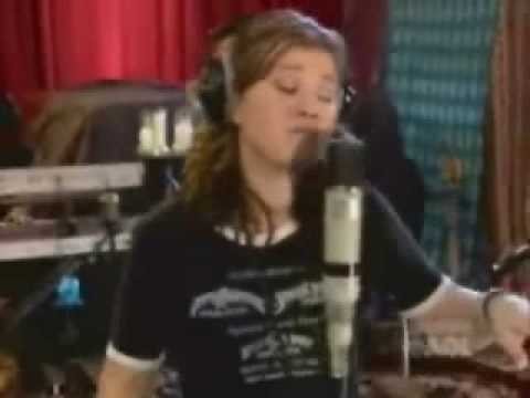 Kelly Clarkson » Kelly Clarkson - Thankful at AOL sessions