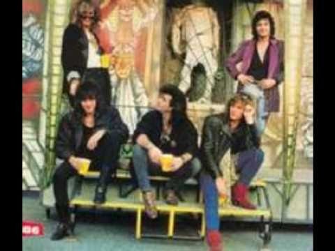 Bon Jovi » Bon Jovi In and Out of Love Live 1985