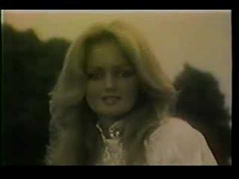 Bonnie Tyler » Bonnie Tyler Sitting On The Edge Of The Ocean