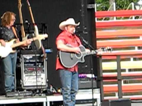 Chris Cagle » Chris Cagle--The Love Between A Woman And A Man