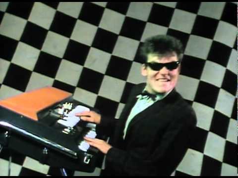 Madness » Madness - Bed and Breakfast Man