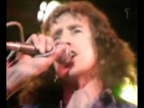 AC/DC » Whole Lotta Rosie (Live) - AC/DC [1977]