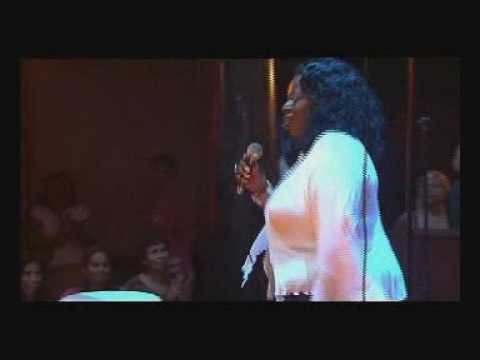 Angie Stone » Angie Stone - Pissed Off (Live)