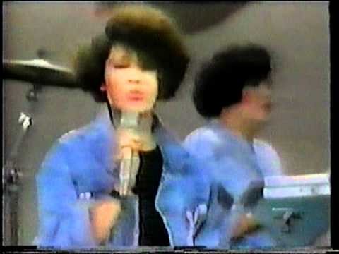 Selena » Selena - Quiero - The Johnny Canales Show 1987