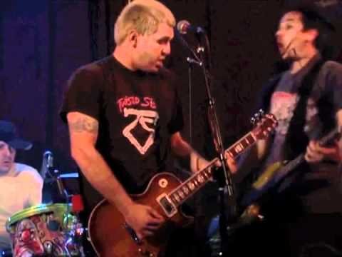 Less Than Jake » Less Than Jake- Magnetic North Live (1)