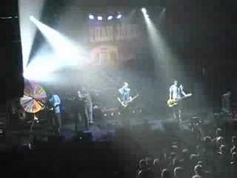 Less Than Jake » Less Than Jake - Nervous In The Alley - Live