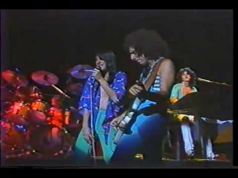 Journey » Journey - Walks Like A Lady (Osaka 1980) HQ