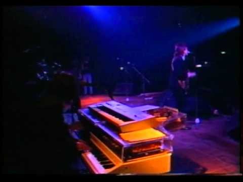 Kinks » Around The Dial - Kinks (live Frankfurt 1984)