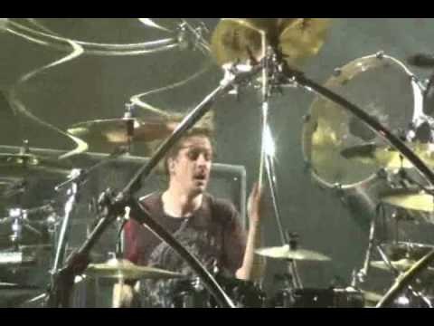 Korn » Korn Live @Heavy MTL'10 part 2