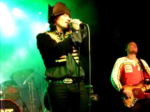 Adam Ant » Adam Ant Stand and Deliver - Brighton 16.05.11