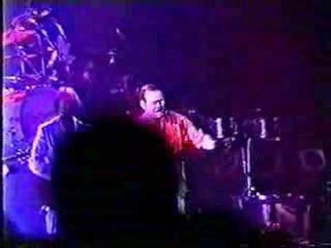 Monkees » Monkees "Goin Down" live 1997 at Wembley