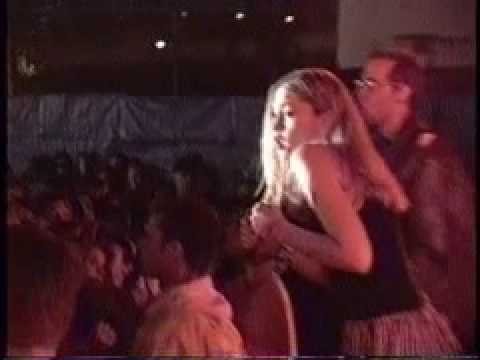 No Doubt » No Doubt "Get on the Ball" Live 1993